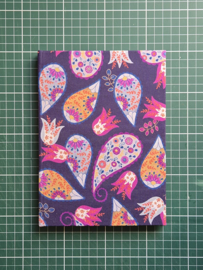 Paisley Roxo Floral