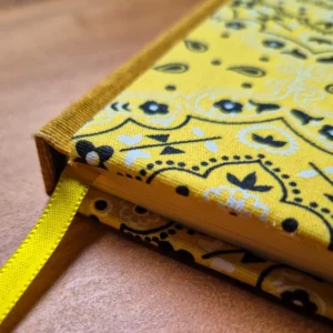 Bandana Amarela - Imagem 1