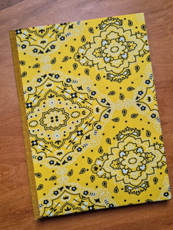 Bandana Amarela